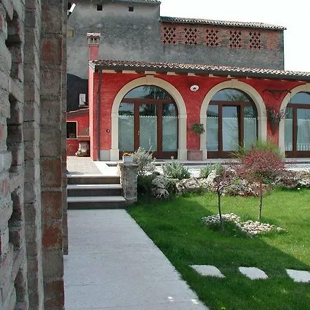 Country house Agriturismo Gian Galeazzo Visconti *